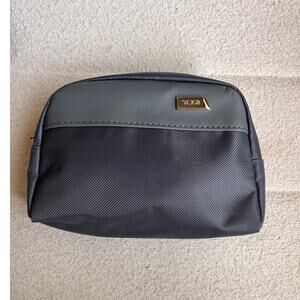 Tumi for Delta Small Cosmetic Bag Gray